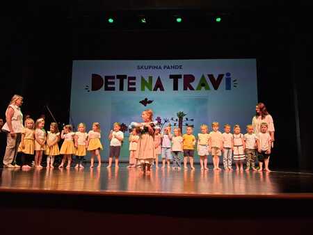 30 let Otroške folklorne skupine Kamenčki; Foto: Občina Sežana